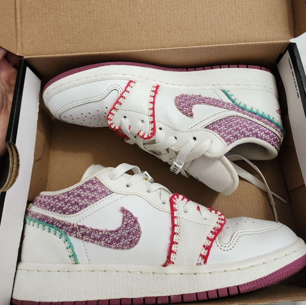 Air Jordan 1 LOW SE (GS)